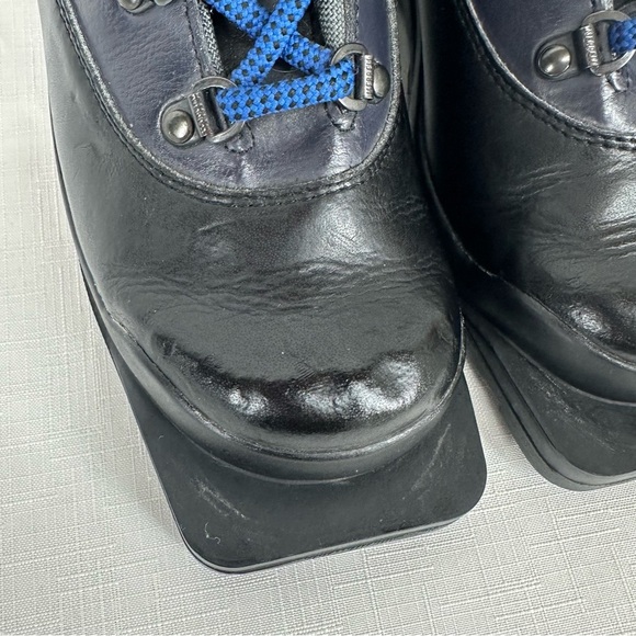 Merrell Women’s size 6.5 Nordic Black Blue Leather Back Cross Country Ski Boots - Picture 14 of 16